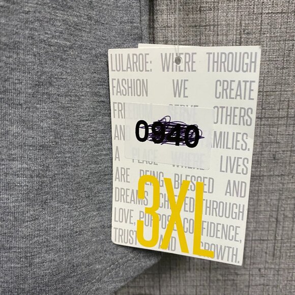 NWT Lularoe Randy Top - Picture 6 of 9